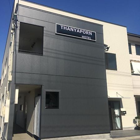 Thanyaporn Hotel Takayama  Bagian luar foto